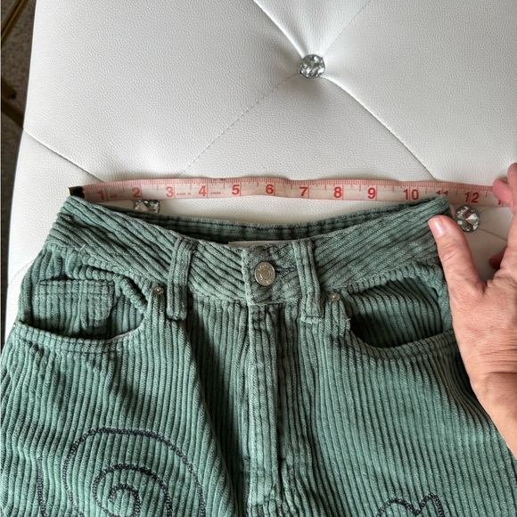 Pacsun Green Corduroy Embroidered Boyfriend Jeans Size 23 - Picture 11 of 14